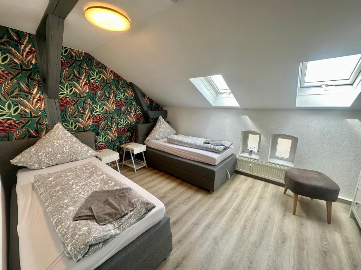 Apartment Zum Bunten Schmetterling Inkl. Parkplatz Erfurt Buitenkant foto
